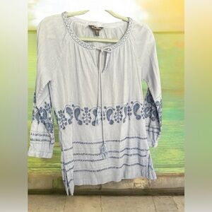 Tommy Bahama Sz M 100% Cotton Embroidered  Top Boho Peasant Resort Beach Coastal